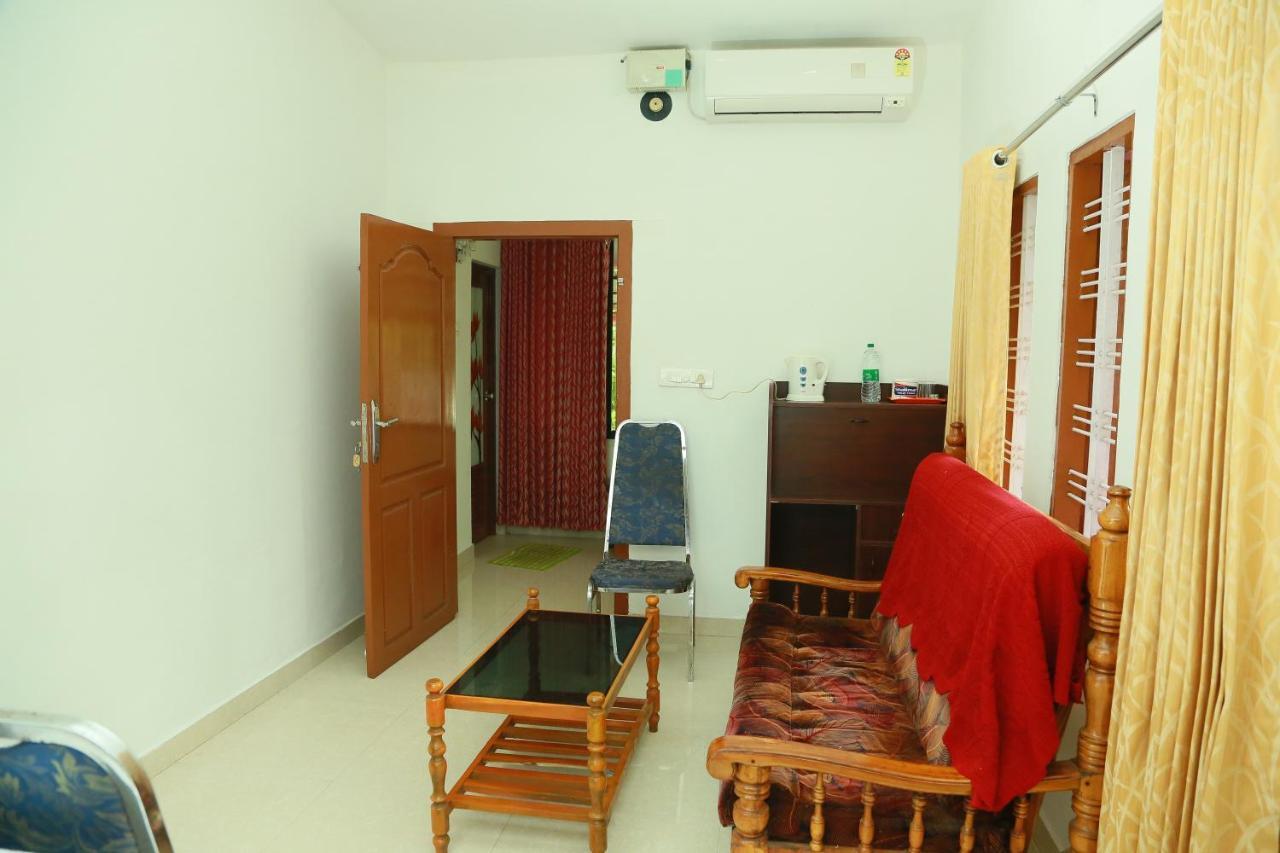 Marari Nest Beach Homestay Марарикулам Экстерьер фото
