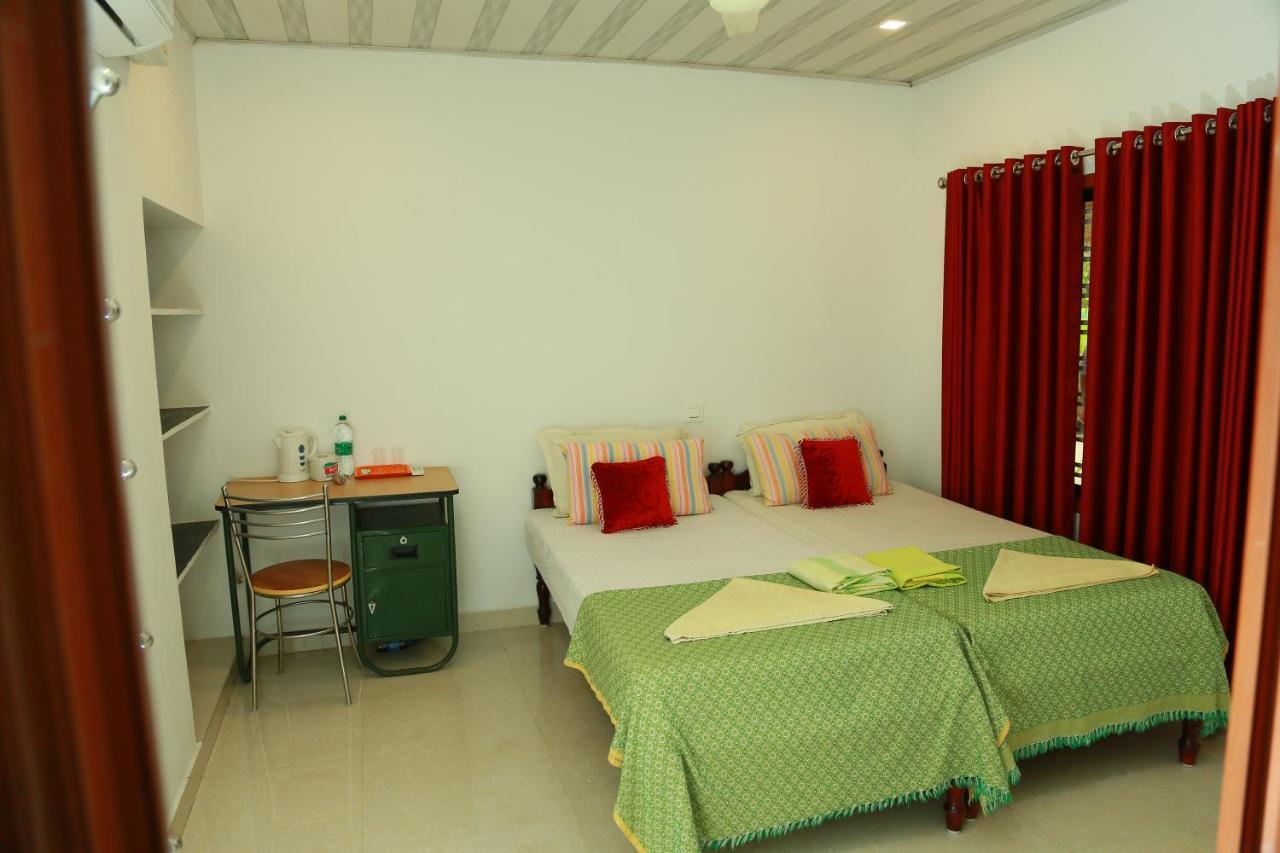 Marari Nest Beach Homestay Марарикулам Экстерьер фото